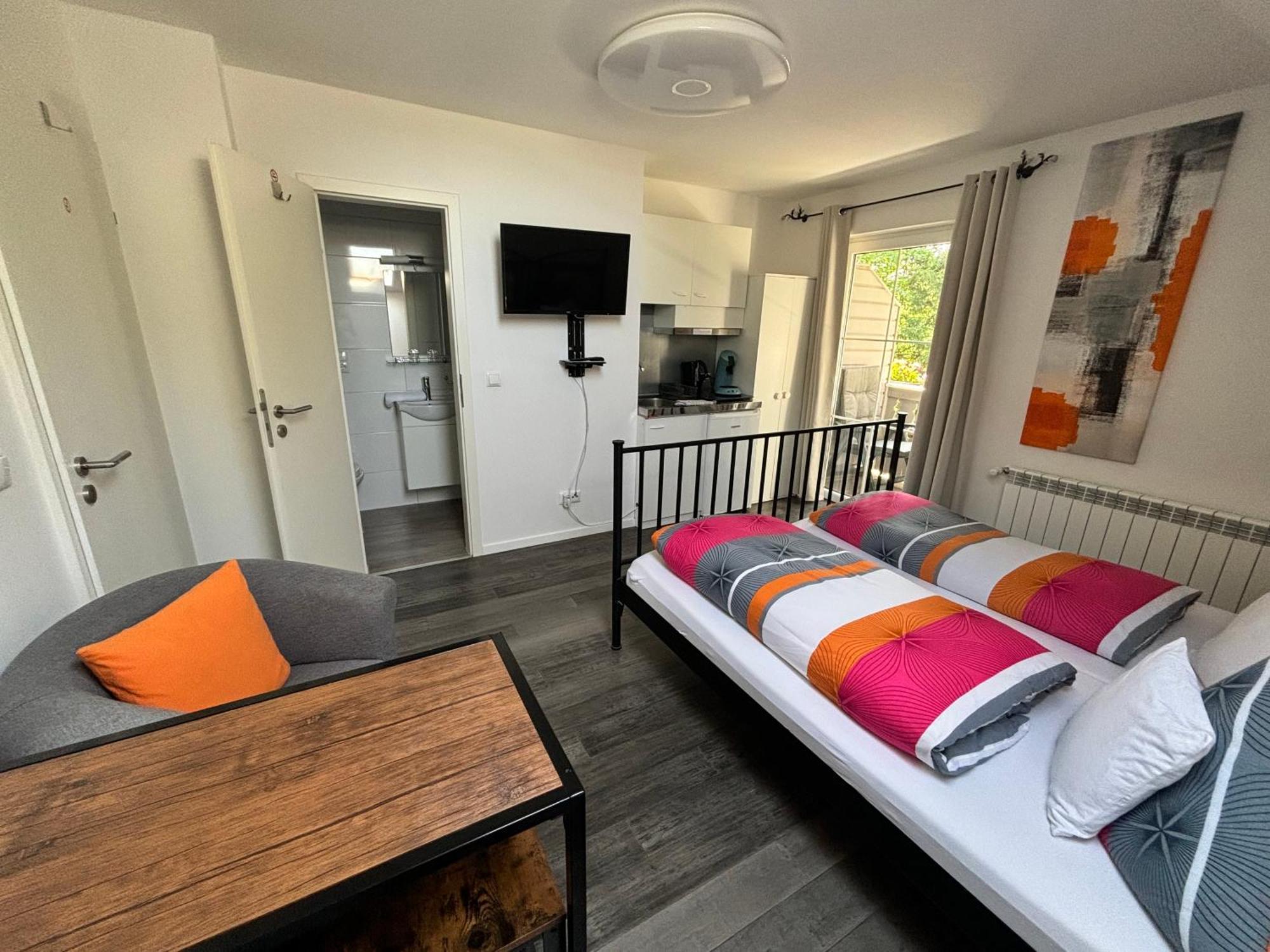 Haus Sonnenblick- Apartments Starnberg Quarto foto